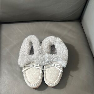 J. Crew Gray Cozy Slippers with Plush Lining